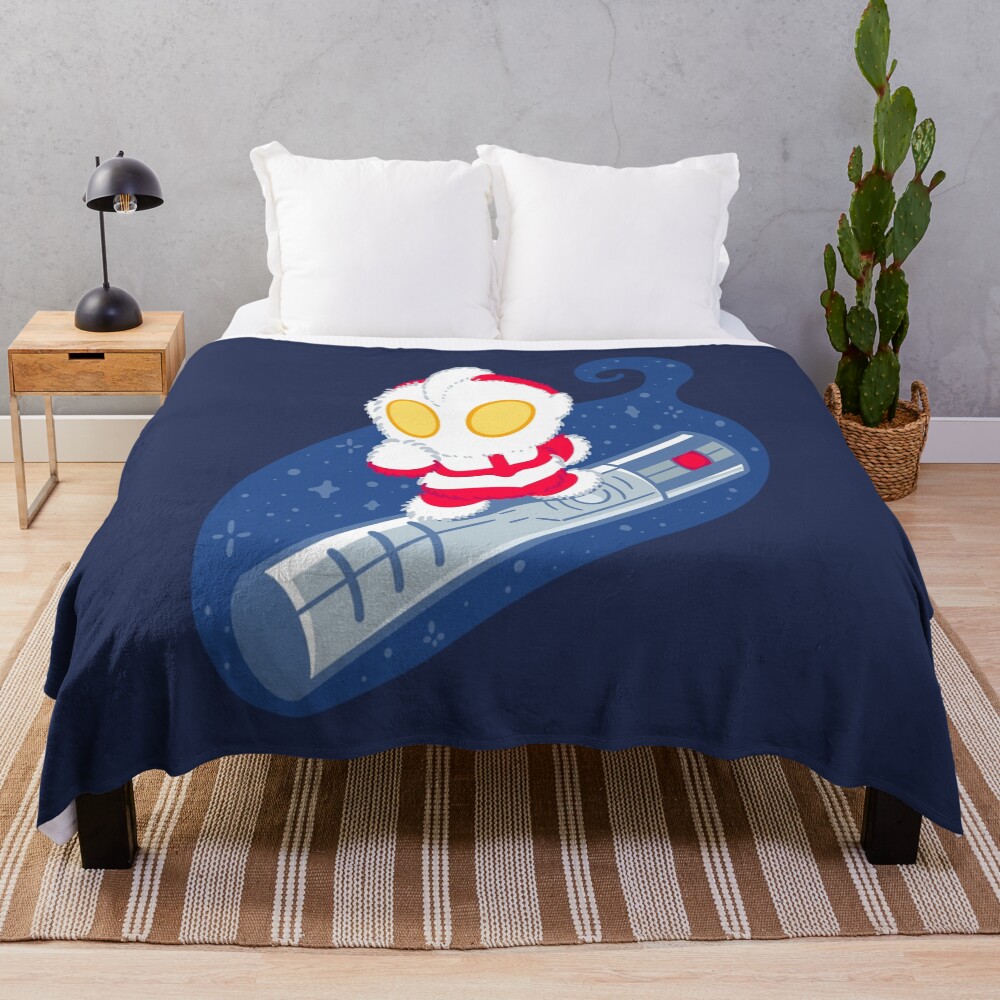 Shin Ultraman Fuwa Throw Blanket